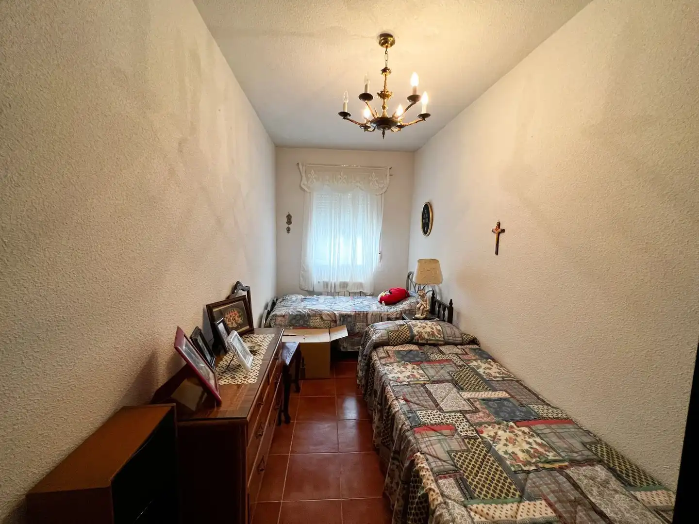Dormitori de Casa o xalet en venda en La Cabrera amb Jardí privat, Terrassa i Traster