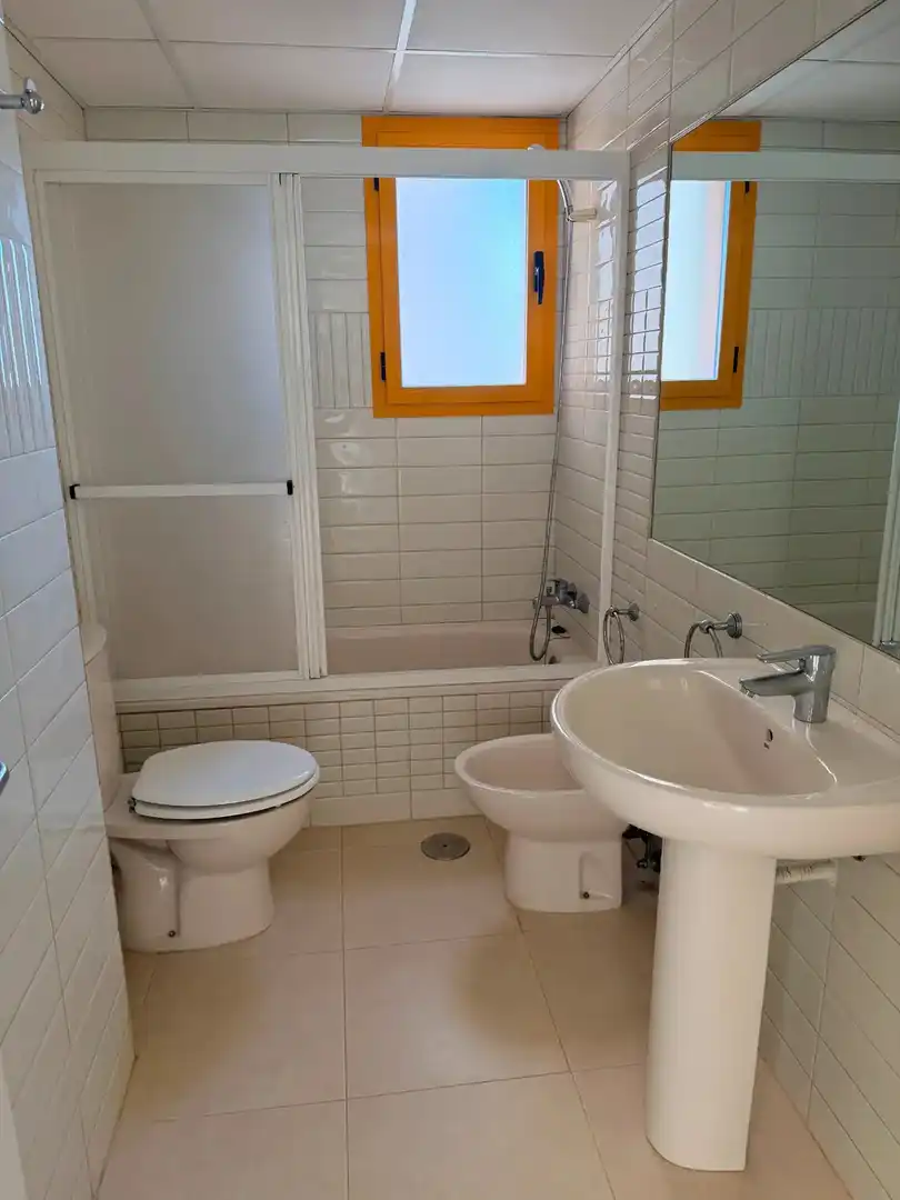 Baño de Apartamento en venta en Calpe / Calp con Aire acondicionado, Terraza y Amueblado