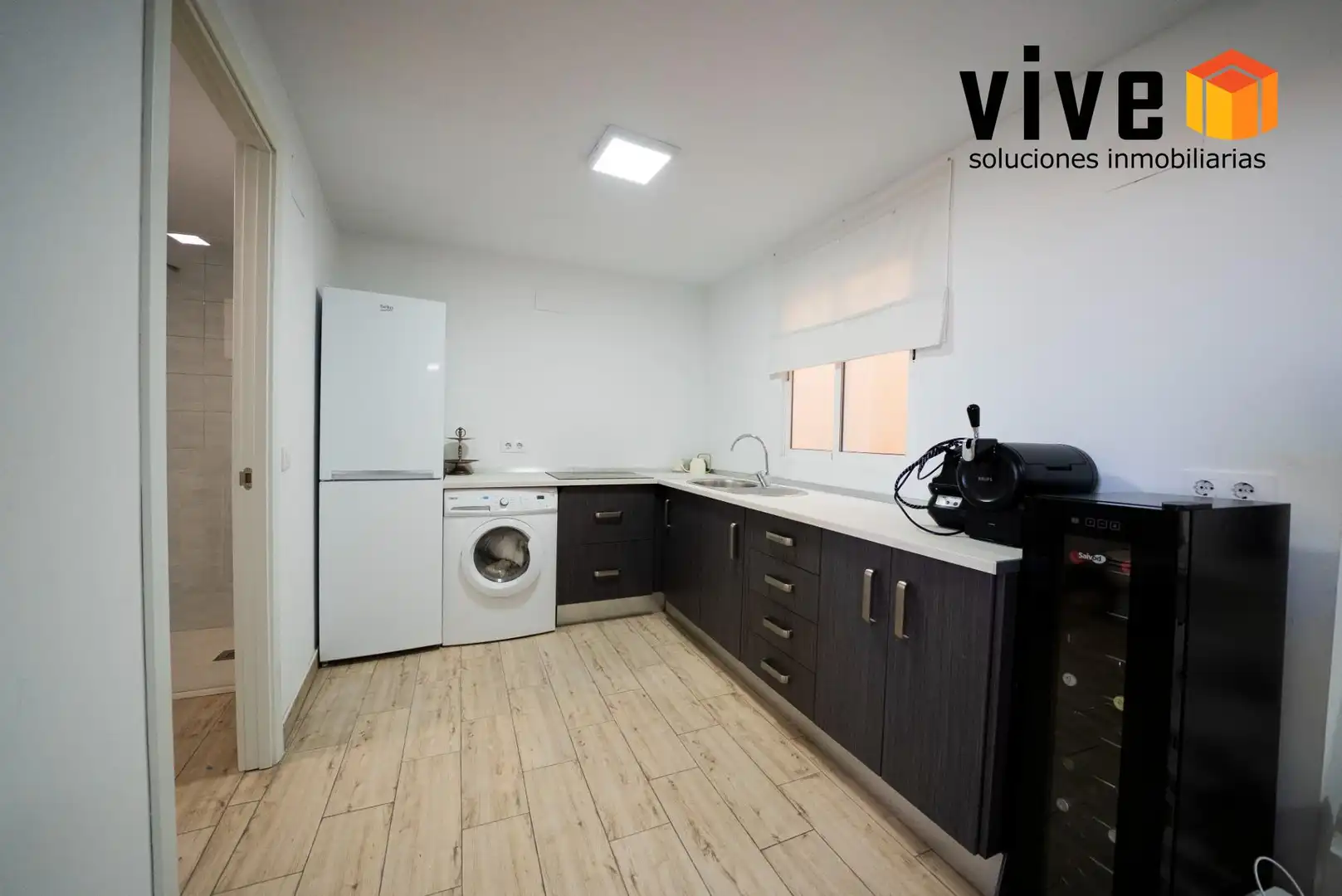 Cocina de Casa o chalet en venta en Sevilla con Aire acondicionado, Calefacción y Jardín privado