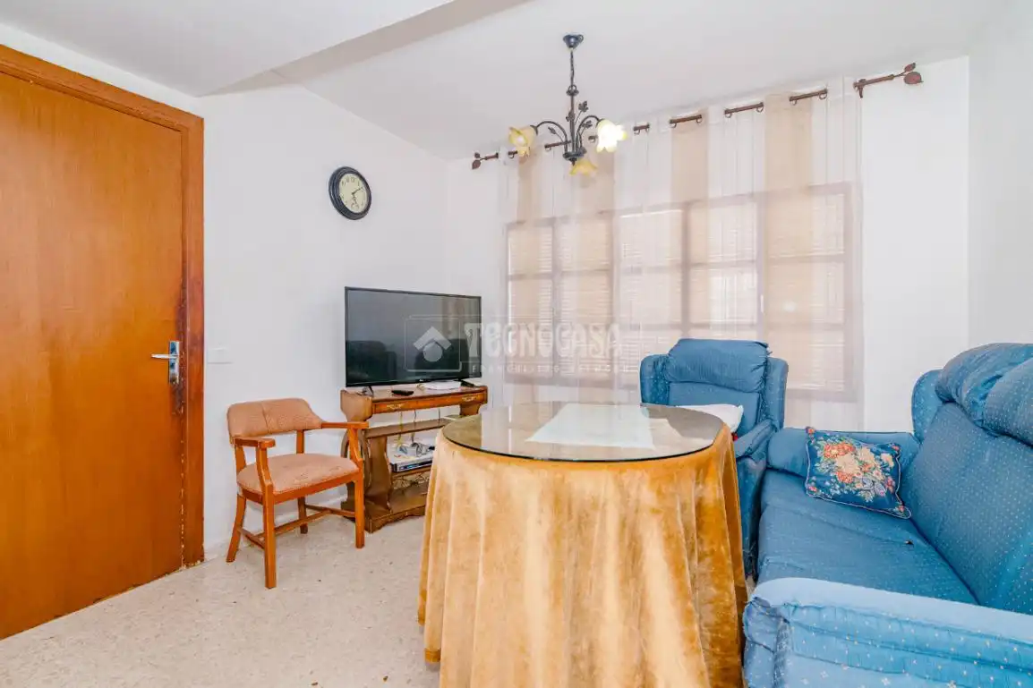 Living room of Detached homes for sale in Lucena  with Furnished