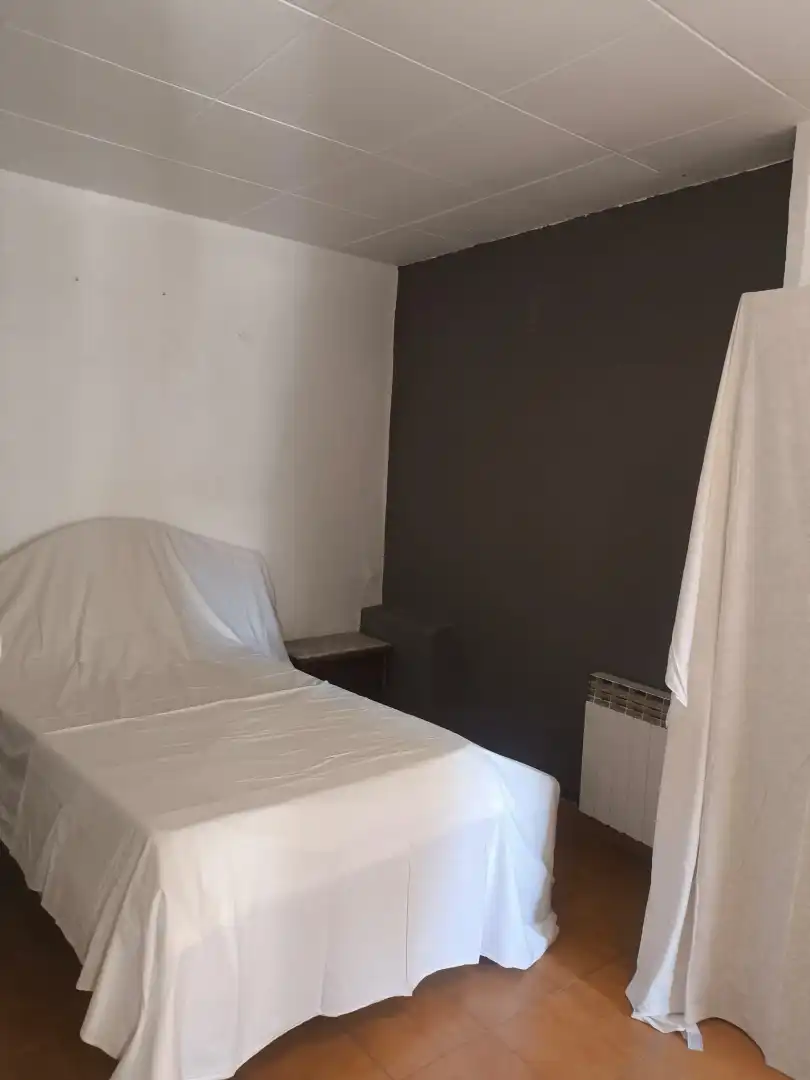 Habitación de Casa adosada en venta en Caldes d'Estrac con Calefacción, Parquet y Amueblado
