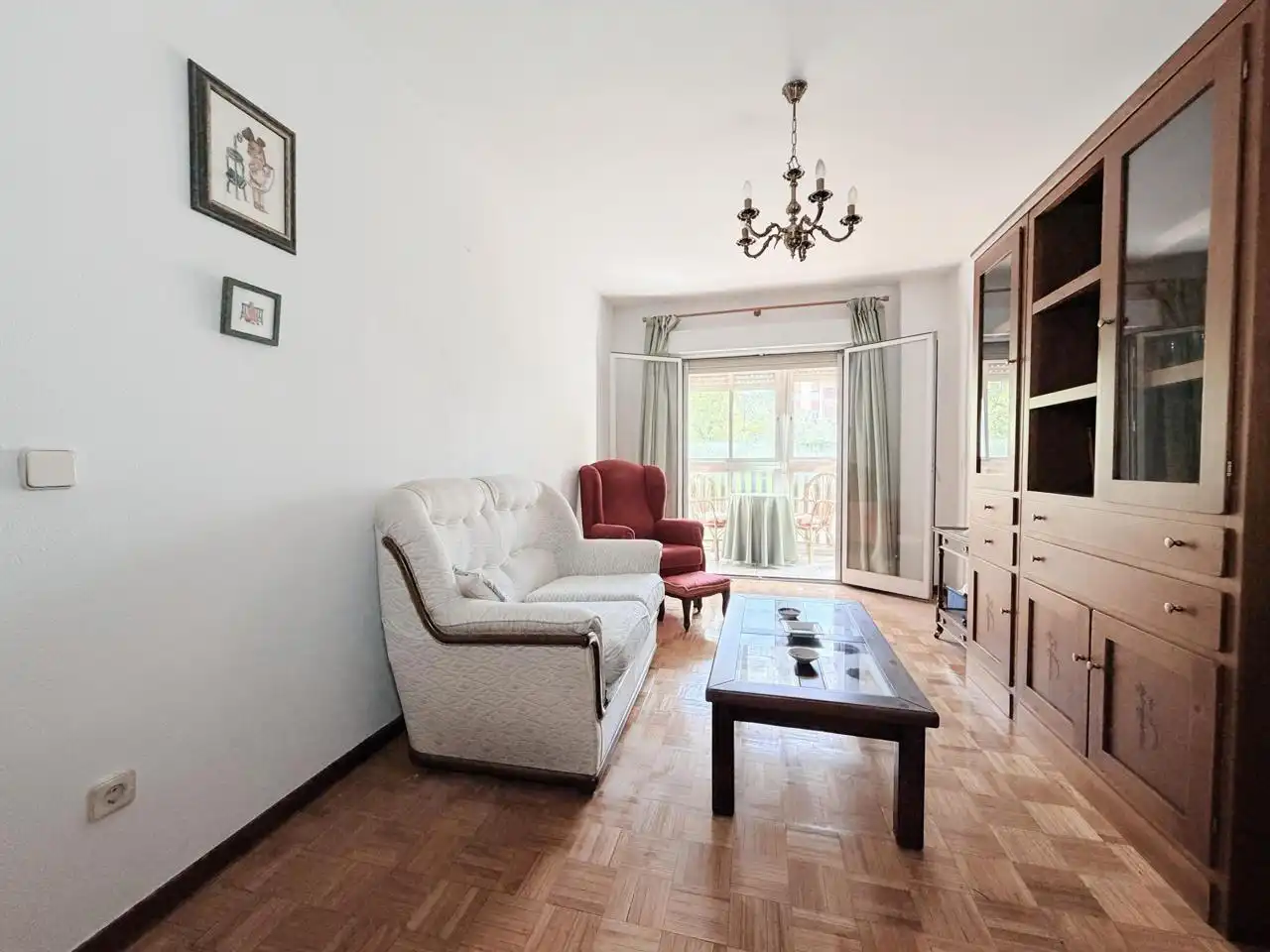Living room of Flat for sale in Madrid  with Terrace