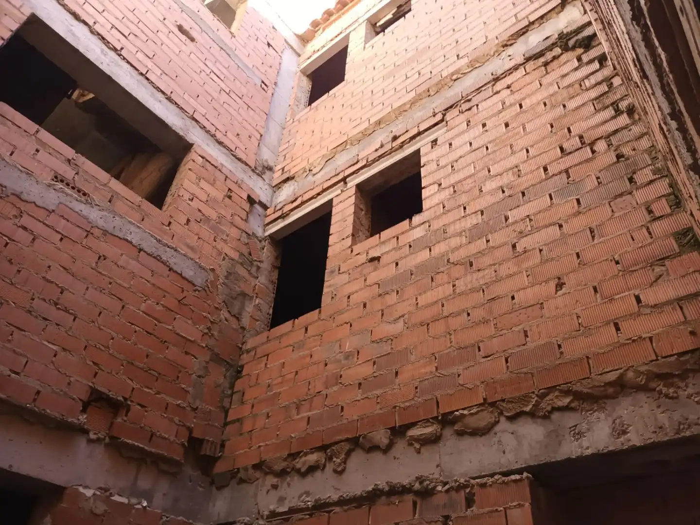 Außenansicht von Gebäude zum Verkauf in La Gineta