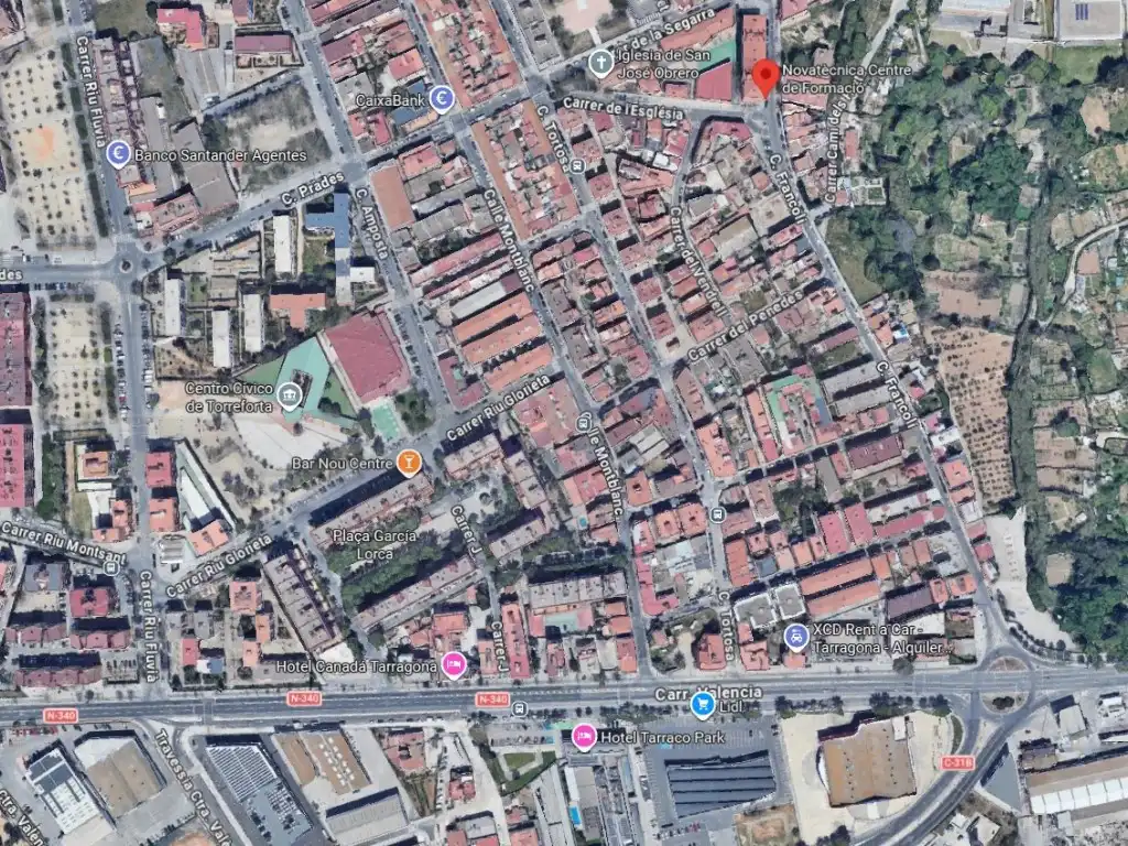 Vista exterior de Piso en venta en Tarragona con Horno y Balcón