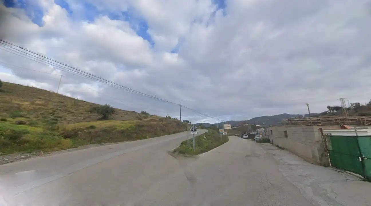 Vista exterior de Casa o xalet en venda en Vélez-Málaga