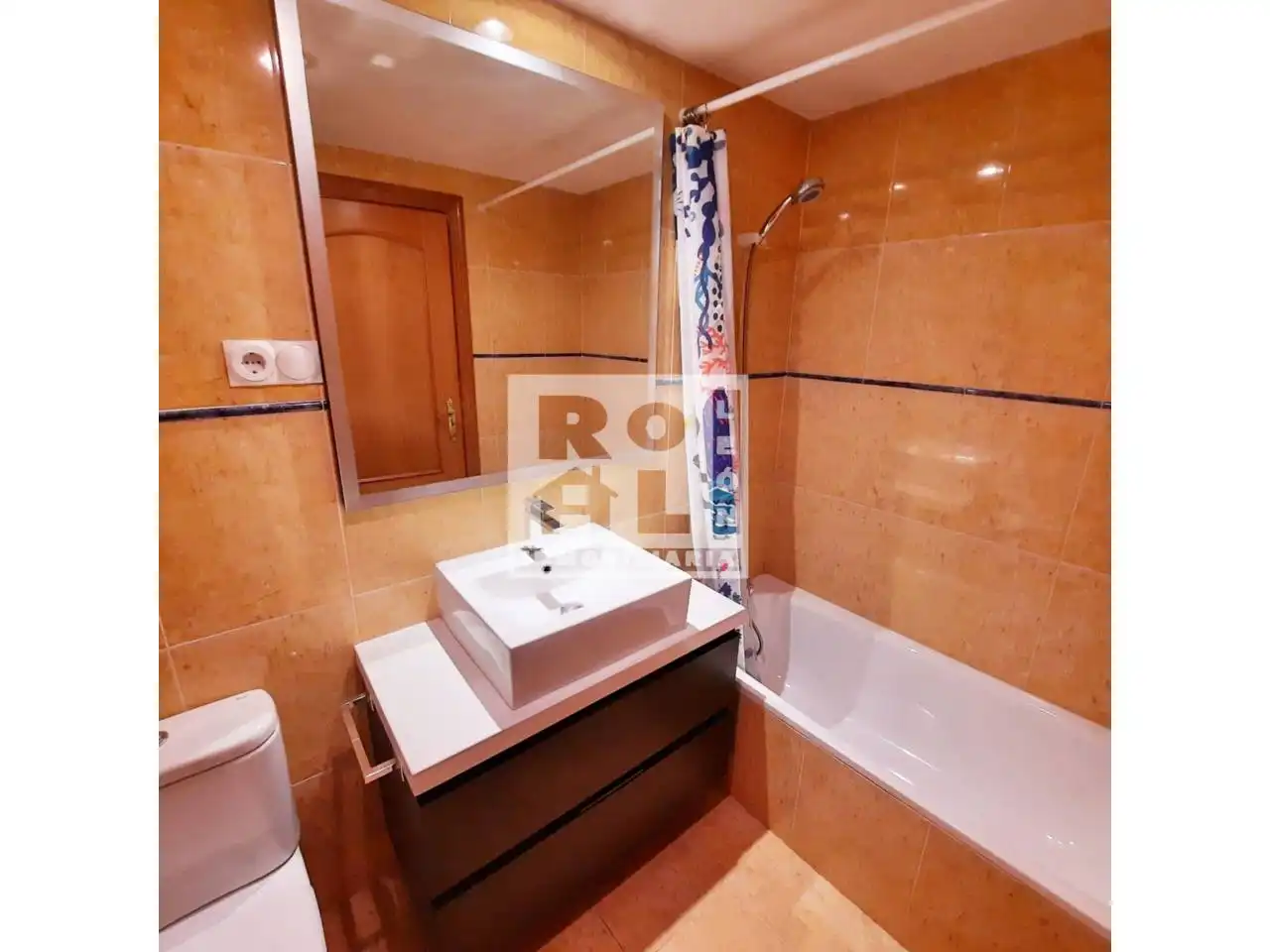Bathroom of Flat for sale in León Capital   with Heating, Terrace and Storage room