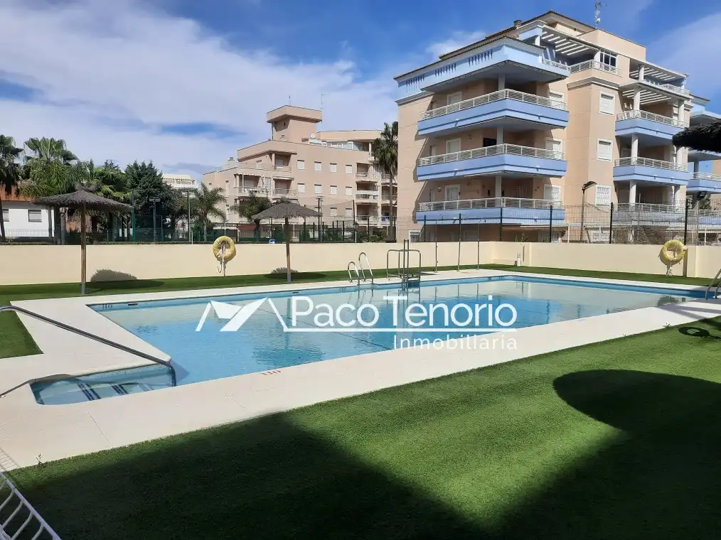 Piscina de Apartamento de alquiler en La Antilla con Terraza, Amueblado y Lavadora