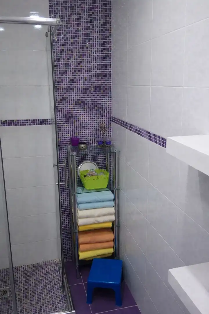 Badezimmer von Wohnung zum Verkauf in Madrid mit Klimaanlage, Heizung und Terrasse