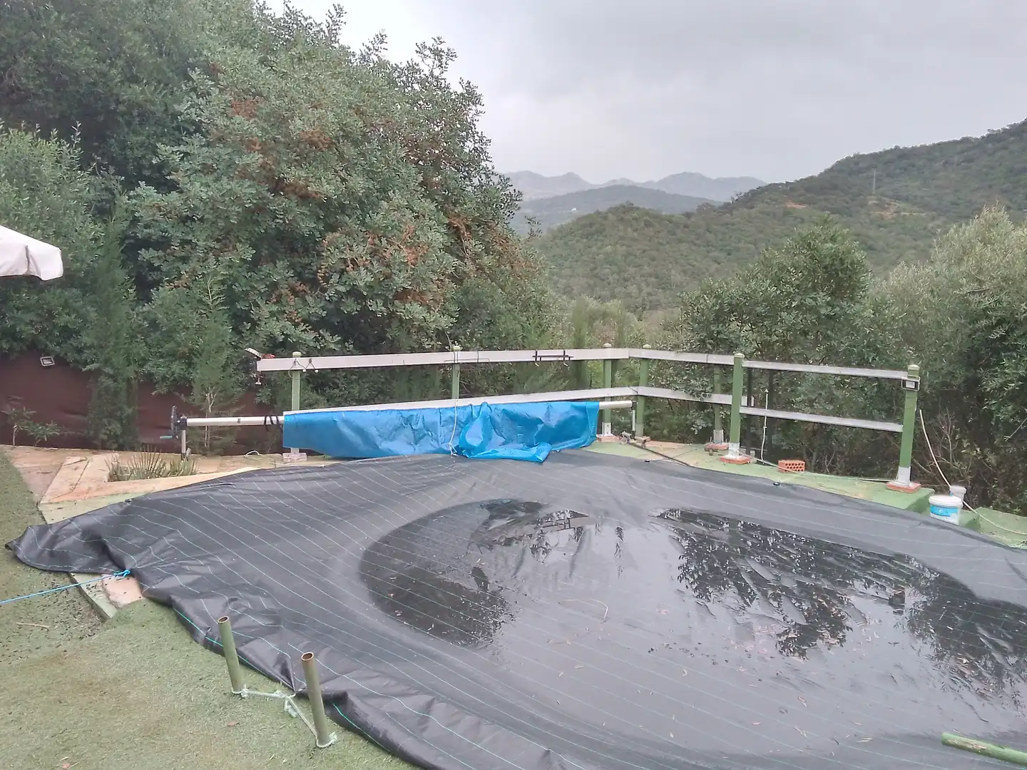 Piscina de Finca rústica en venta en El Bosque con Calefacción, Jardín privado y Terraza