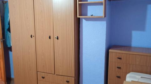 Foto 2 de Piso de alquiler en Plaza Crevillente - Antiguos Juzgados - El Asilo, Alicante