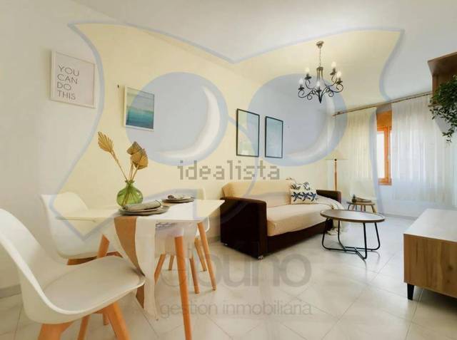 Piso en Venta en Calle Vega Baja del Segura en Playa de los Náufragos