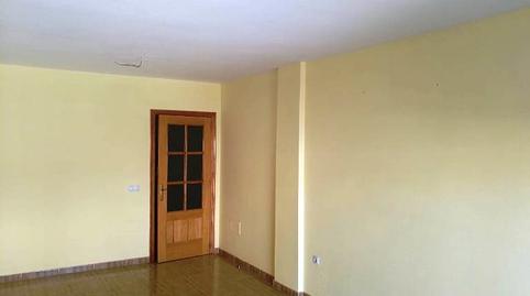 Foto 3 de Piso en venta en Pintor Moncada Calvache, 2, La Gangosa, Almería