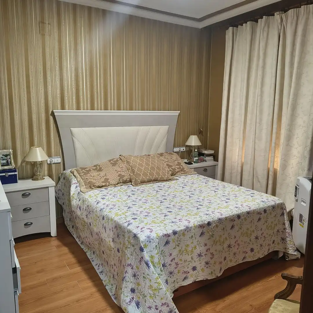 Habitación de Piso en venta en Linares con Terraza y Balcón