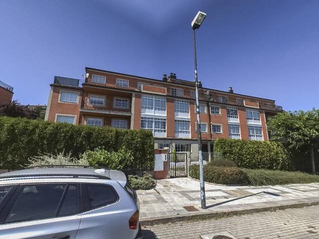 Garaje en Venta en Oslo, 6 en Elviña - A Zapateira