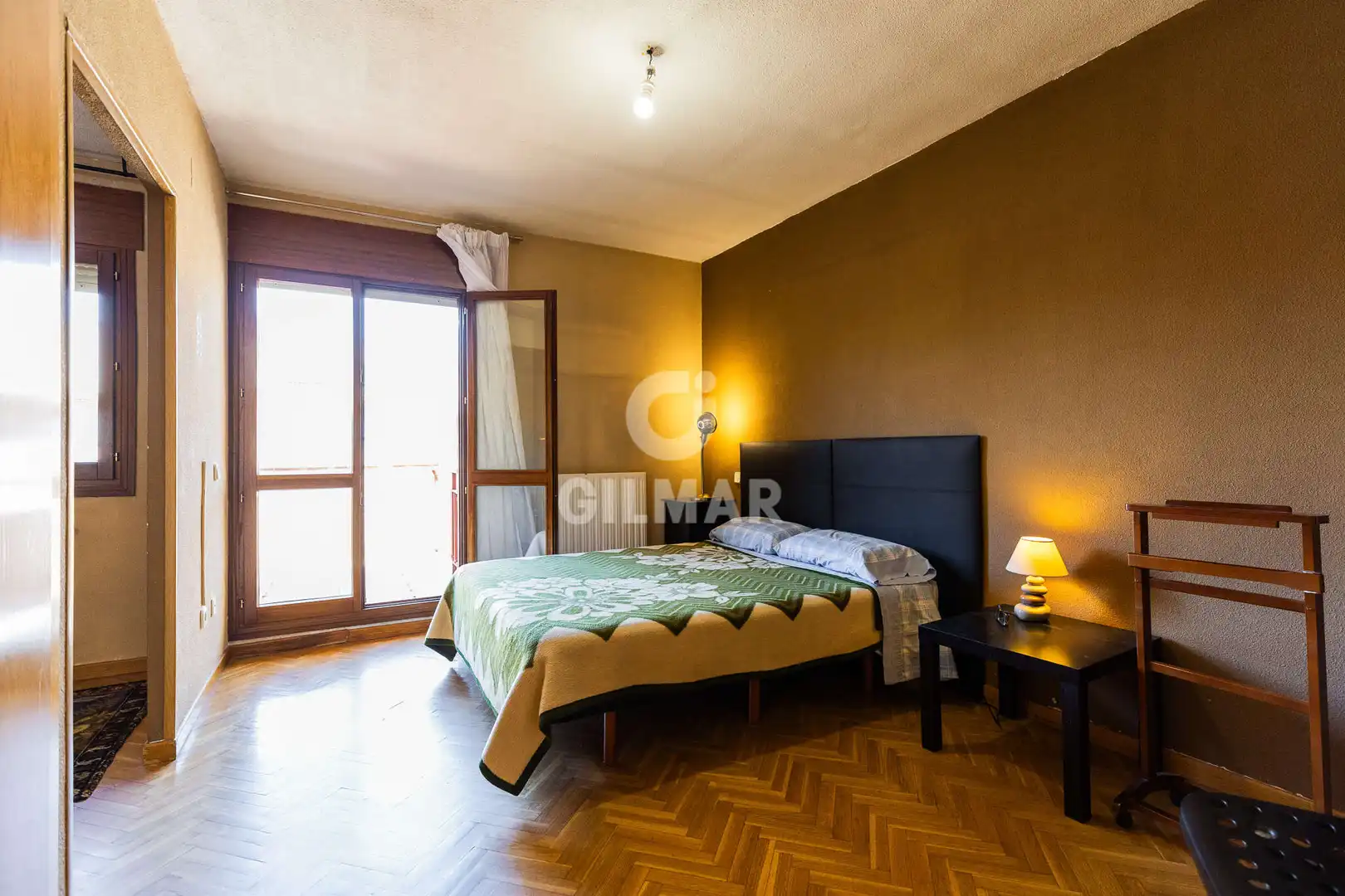 Habitación de Casa adosada en venta en Collado Villalba con Calefacción, Jardín privado y Piscina