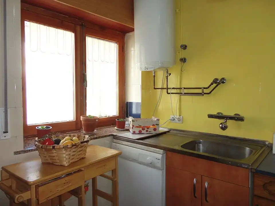 Cocina de Casa o chalet en venta en Arauzo de Miel con Calefacción, Trastero y Amueblado