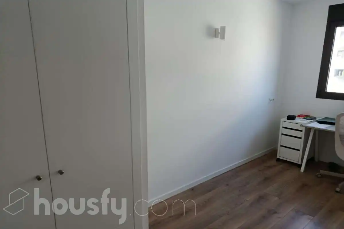 Piso de alquiler en Carrer las trece rosas, La Plana