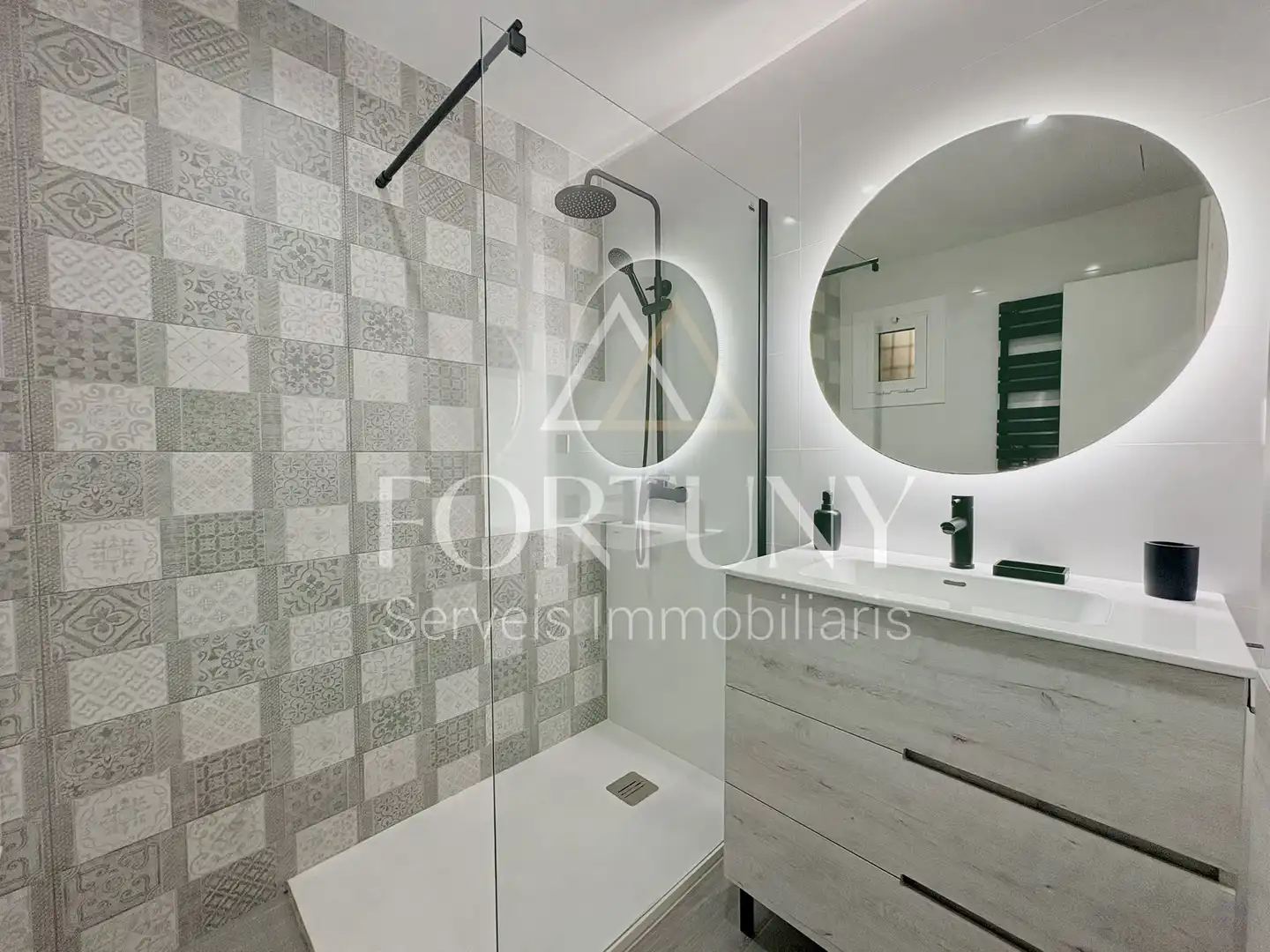 Baño de Piso en venta en Salou con Aire acondicionado y Balcón