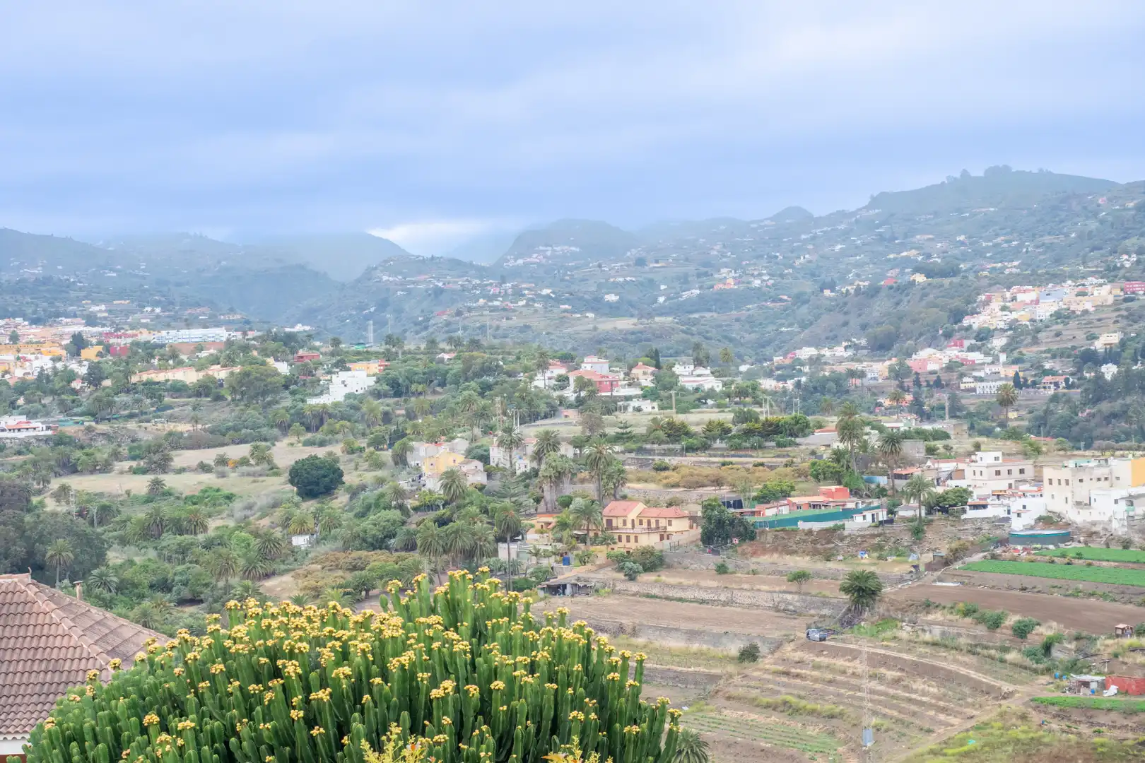 Vista exterior de Casa o chalet en venta en Santa Brígida con Jardín privado, Terraza y Trastero