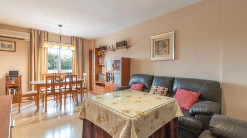 Foto 3 de Casa adosada en venda a Cisne, 57, Maracena, Granada