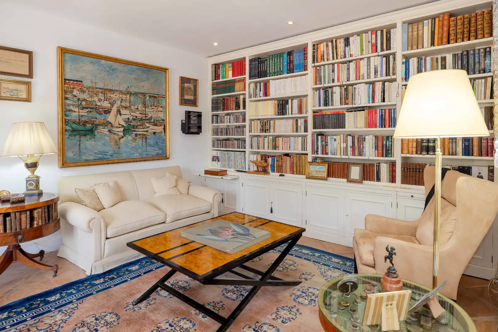 Sala d'estar de Casa o xalet en venda en Málaga amb Aire condicionat, Calefacció i Jardí privat