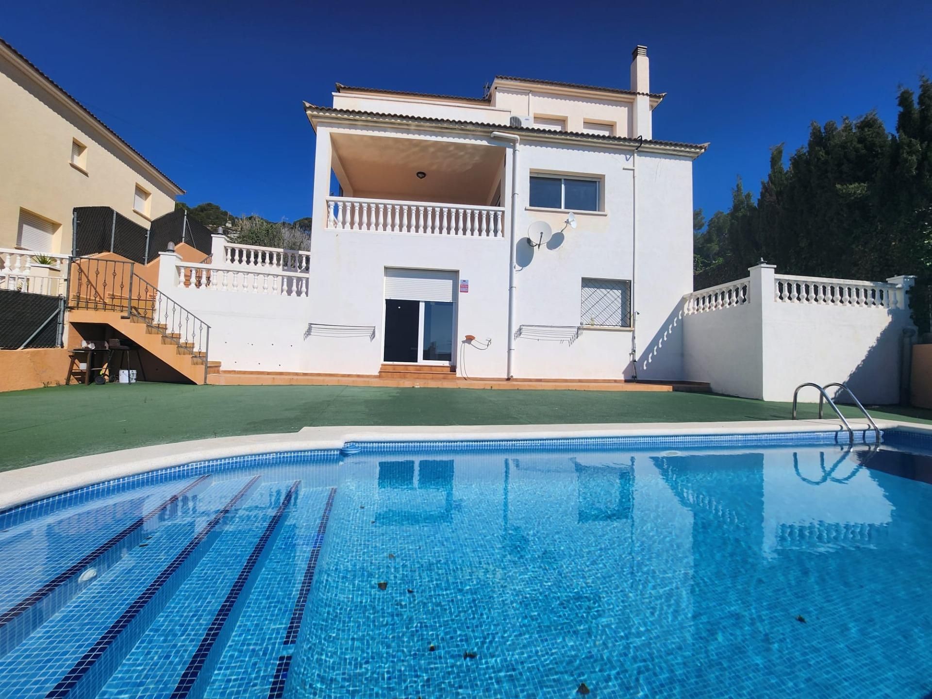Casa o xalet en venda a Els Masos - Els Garrofers