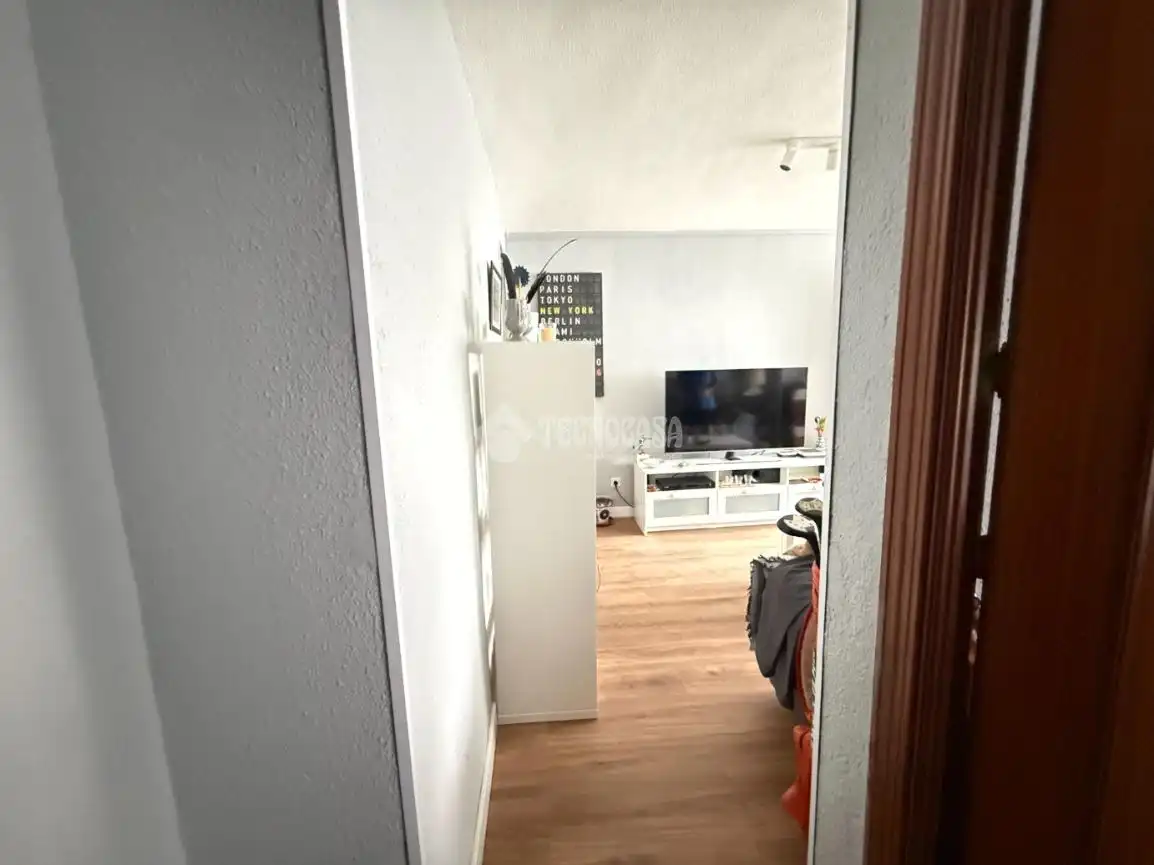 Living room of Flat for sale in Madrid  with Air Conditioner and Heating