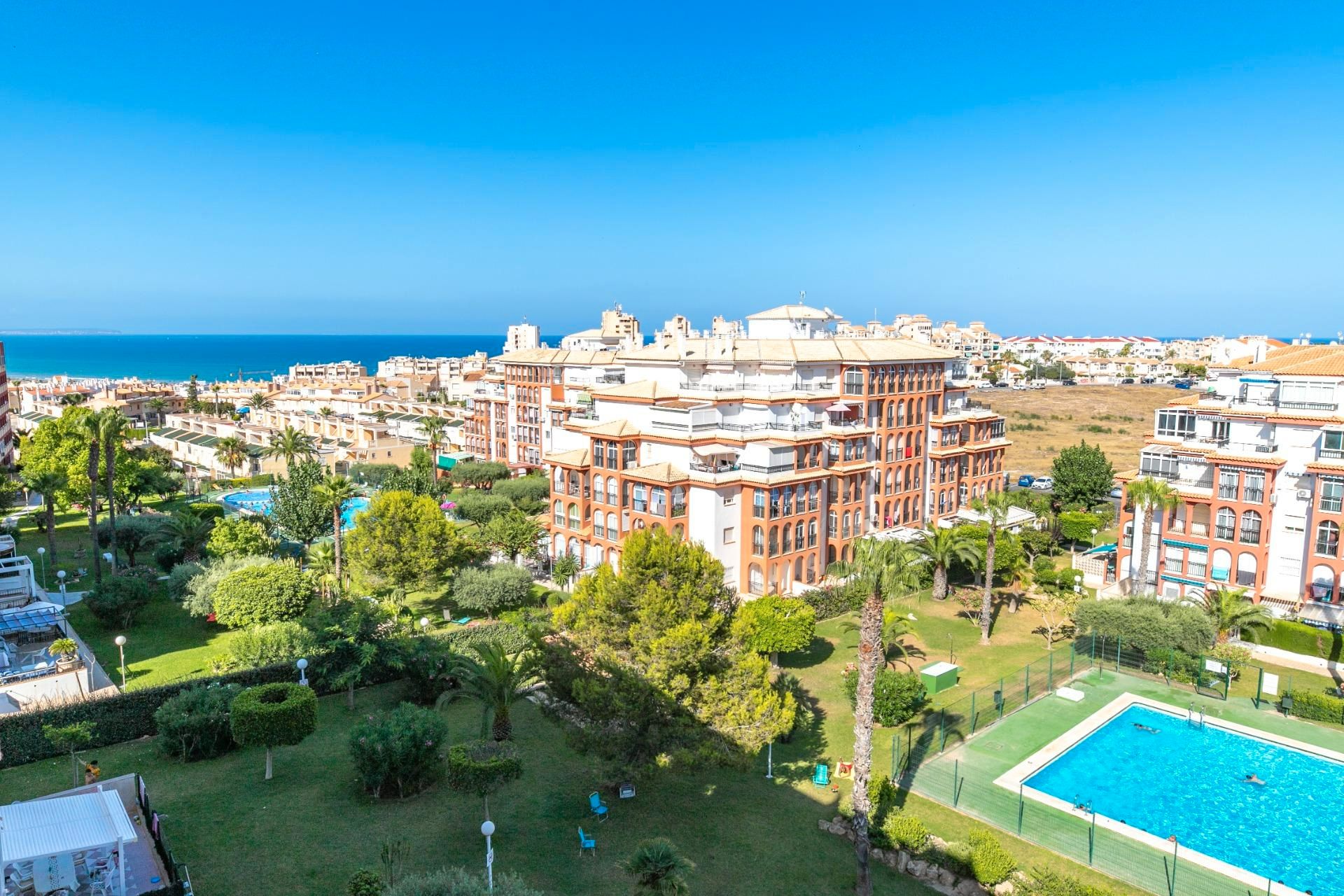 Exterior view of Attic for sale in Torrevieja  with Furnished