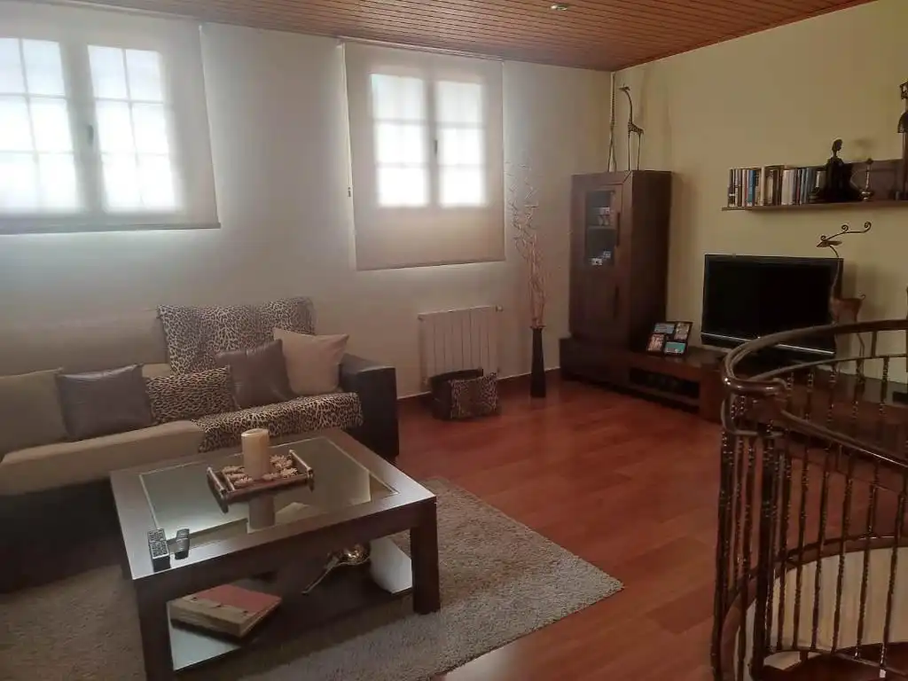 Sala d'estar de Casa o xalet en venda en Totana amb Calefacció, Jardí privat i Terrassa