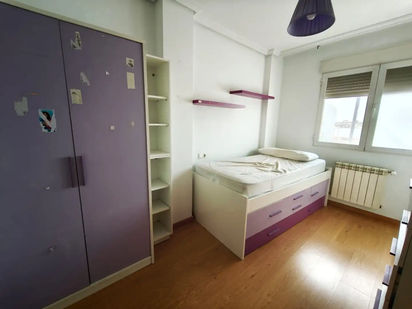 Habitación de Ático en venta en Albacete con Aire acondicionado, Calefacción y Parquet