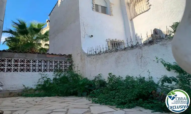 Casa adosada en venda a de la Valira, 19, Francolí - Freser - Noguera