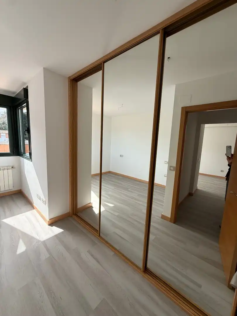 Habitación de Ático en venta en Llanes con Calefacción, Terraza y Trastero