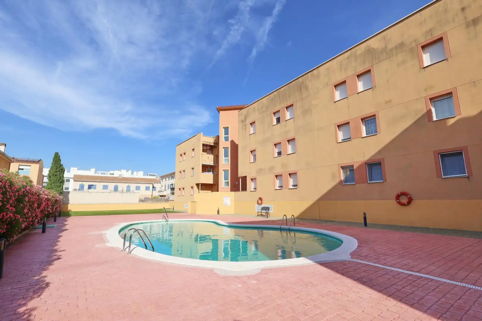 Swimming pool of Flat for sale in Cubelles  with Air Conditioner and Community pool