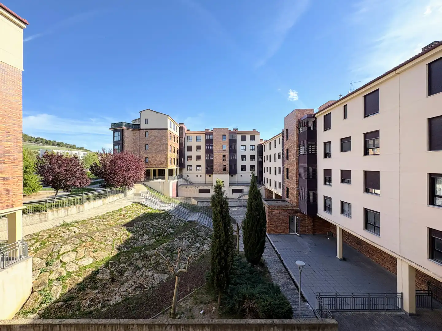 Exterior view of Flat for sale in Cistérniga  with Heating, Private garden and Storage room