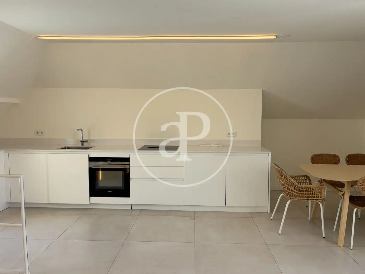 Küche von Dachboden zur Miete in  Palma de Mallorca mit Klimaanlage, Heizung und Terrasse