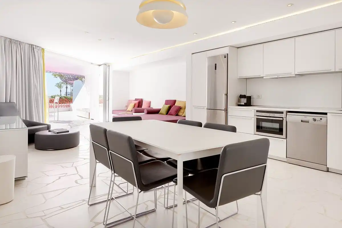 Apartament amb ascensor en venda a Marina Botafoc - Platja de Talamanca, imagen 5