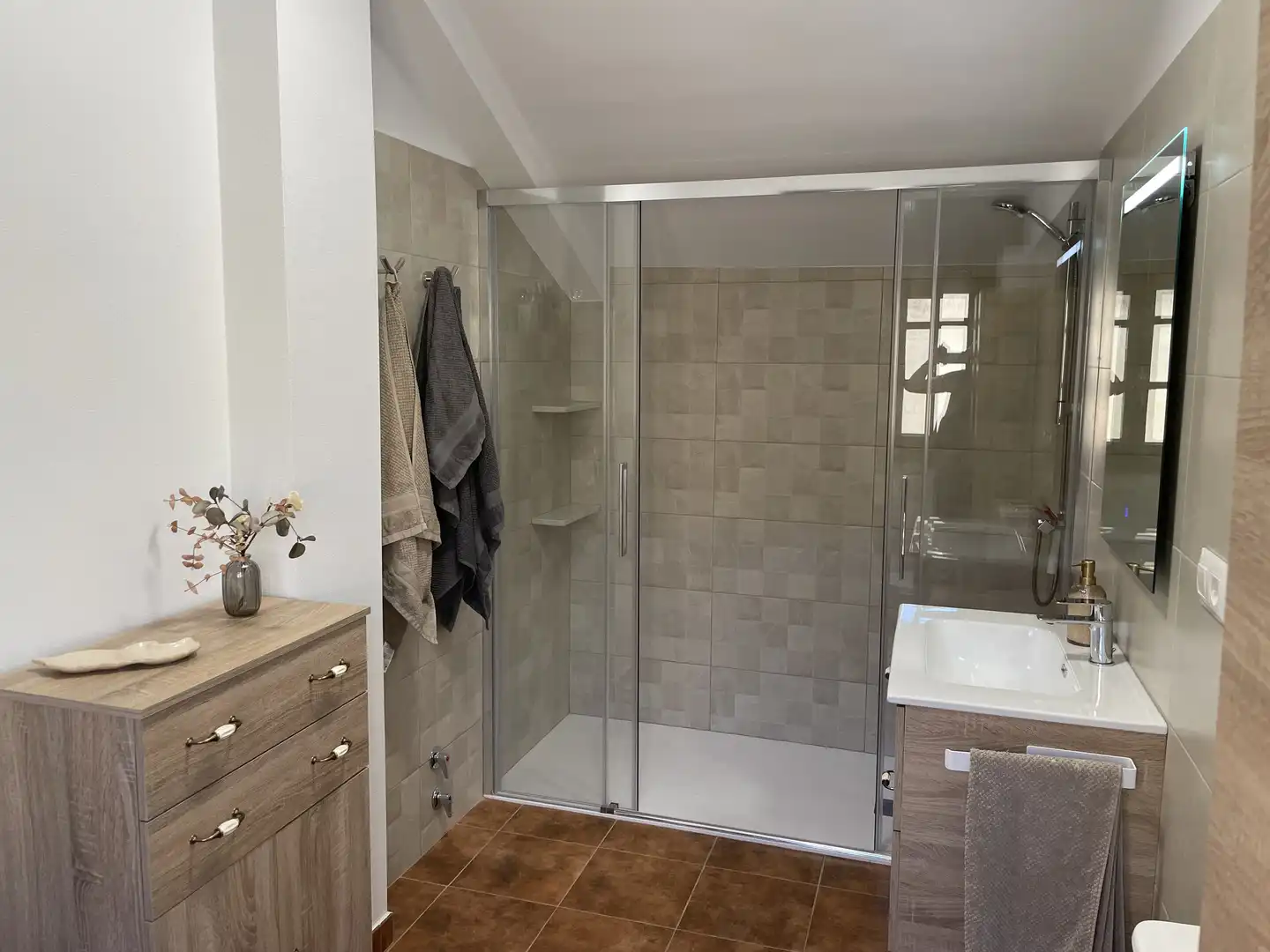 Bathroom of Flat for sale in Vélez-Blanco  with Air Conditioner