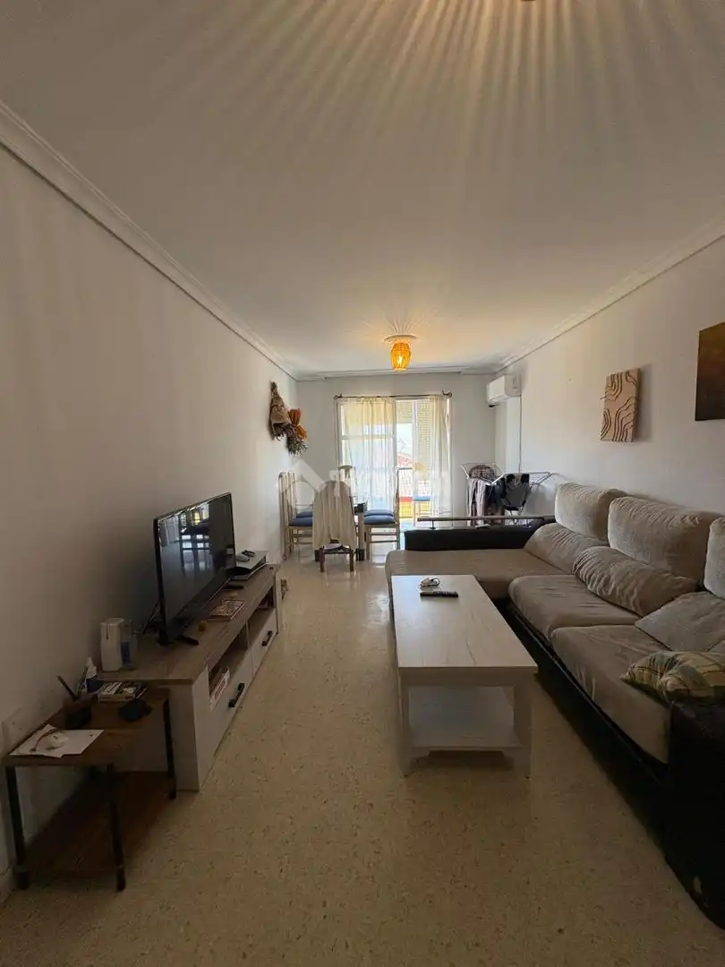 Sala de estar de Piso en venta en La Rinconada con Aire acondicionado