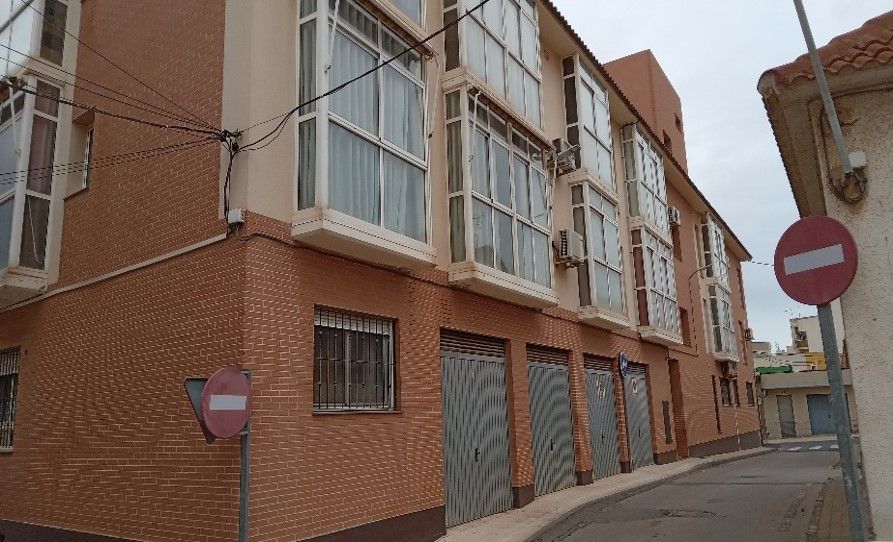 Vista exterior de Garaje en venta en La Unión