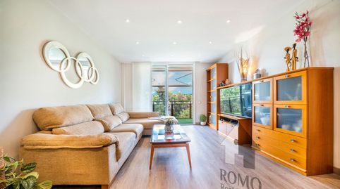 Foto 3 de Piso en venta en Carrer de Lluís Companys, Santa Perpètua de Mogoda, Barcelona