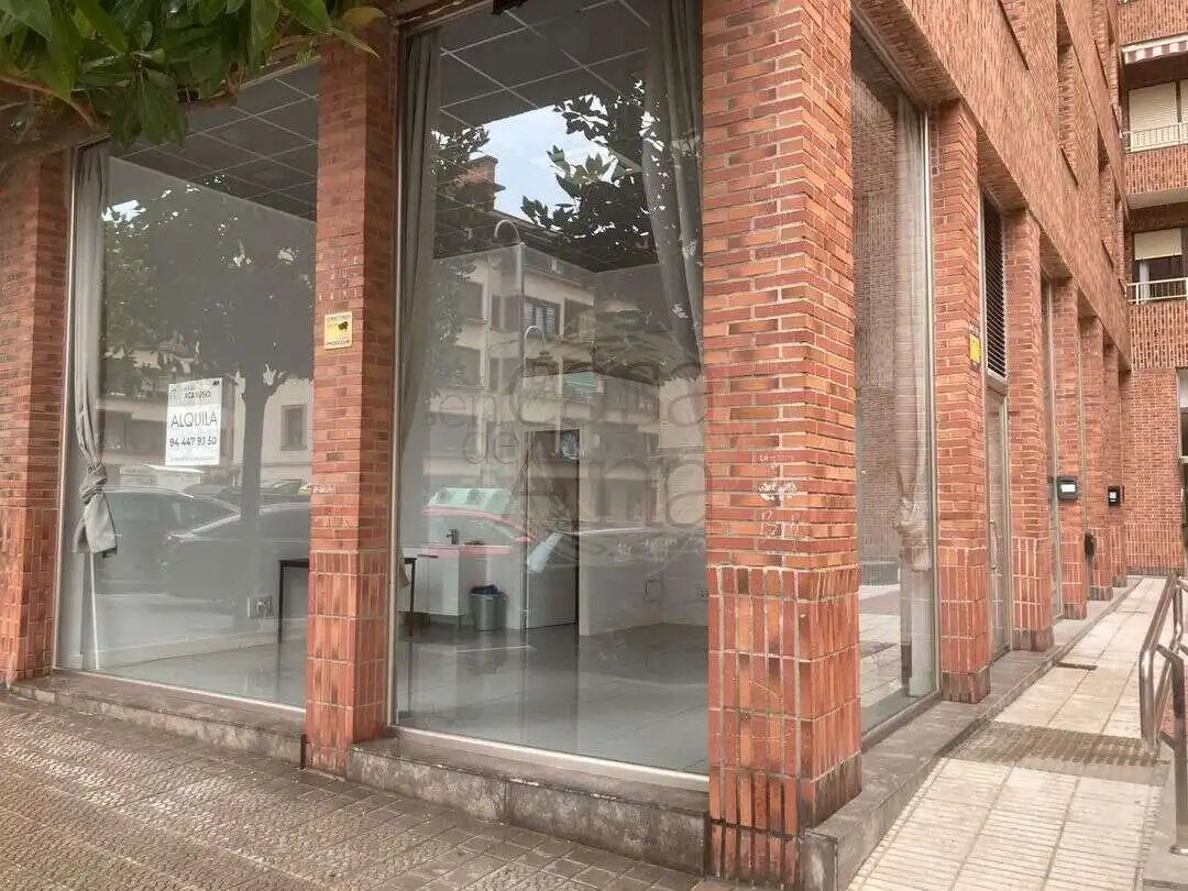 Vista exterior de Local de lloguer en Bilbao 