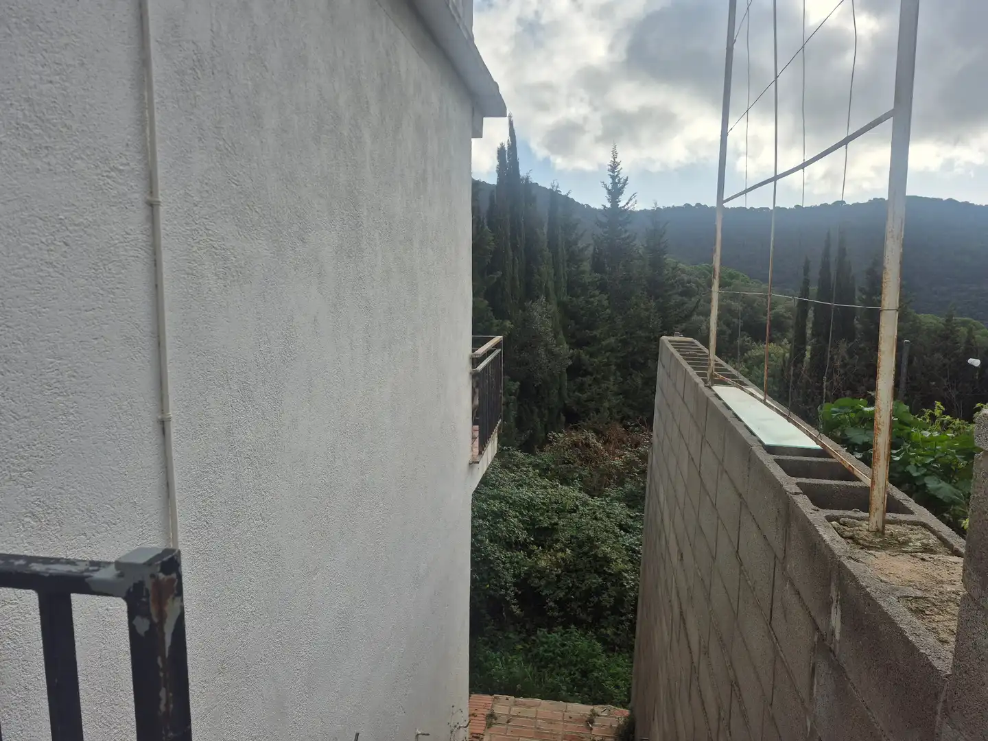 Außenansicht von Haus oder Chalet zum Verkauf in Sant Cebrià de Vallalta mit Privatgarten