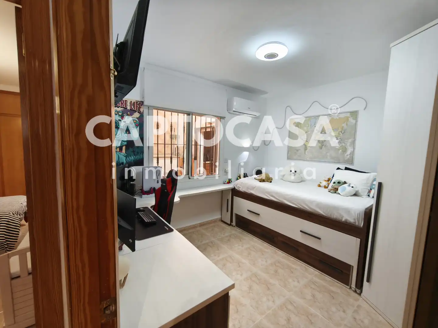 Dormitori de Casa adosada en venda en Cartagena amb Aire condicionat, Terrassa i Traster
