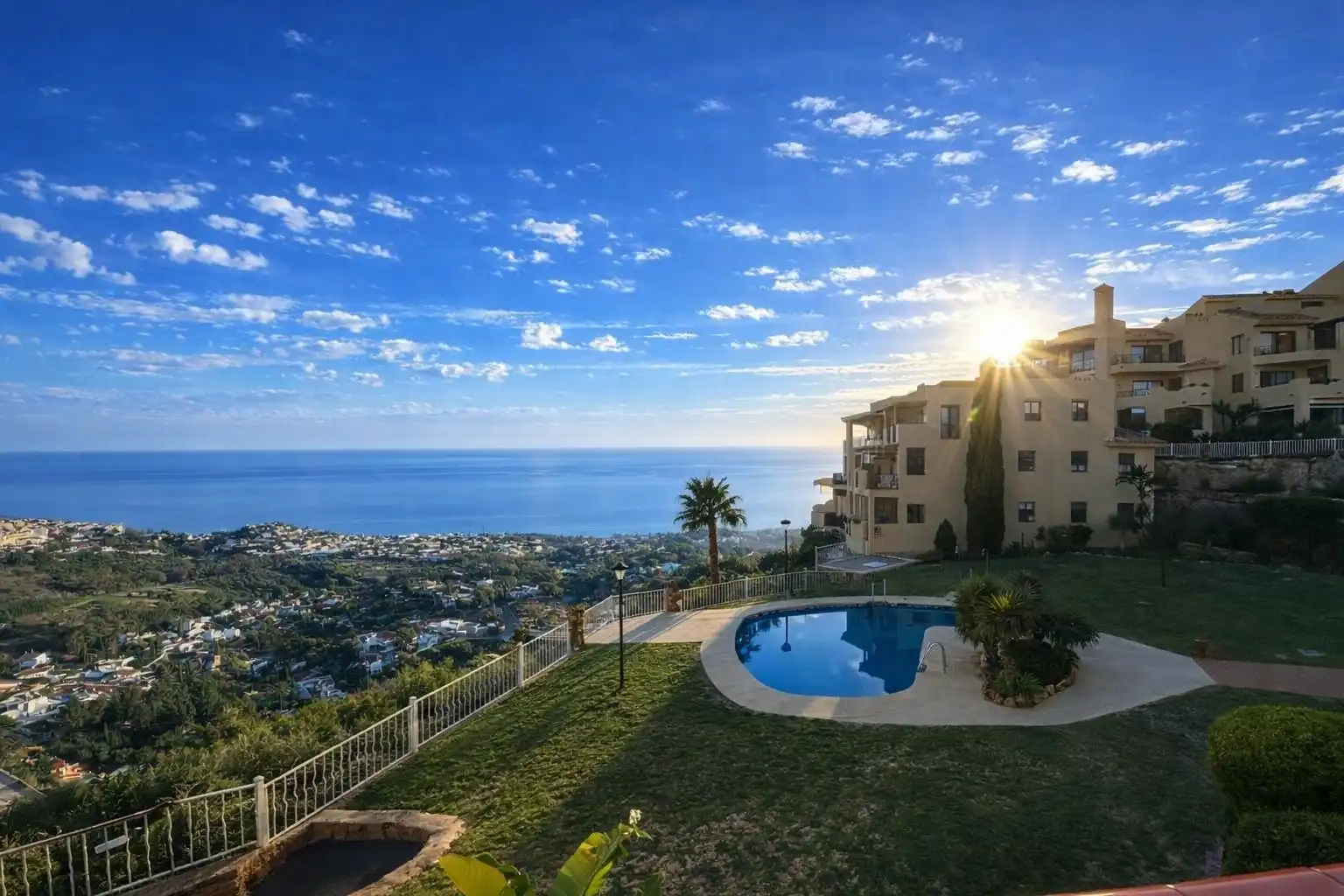 Exterior view of Flat for sale in Benalmádena  with Private garden and Terrace