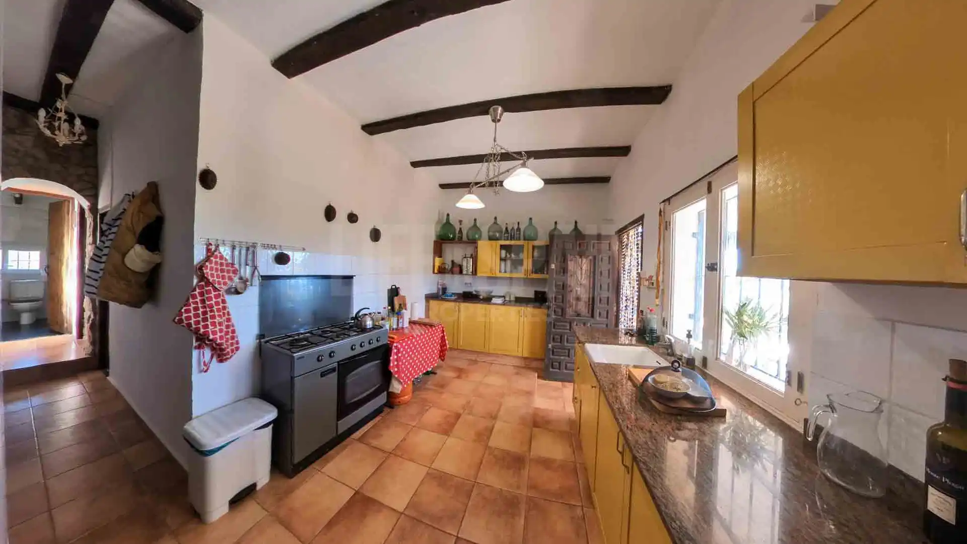 Casa rústica con piscina en venta en El Perelló, imagen 8