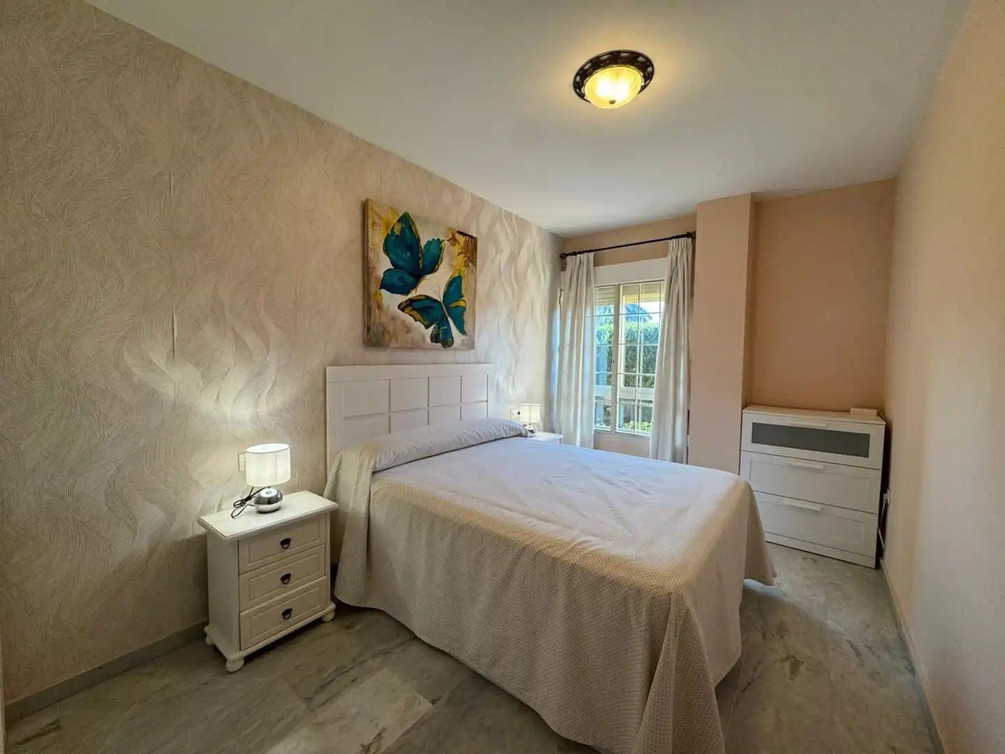 Habitación de Apartamento en venta en Rota con Jardín privado, Terraza y Trastero