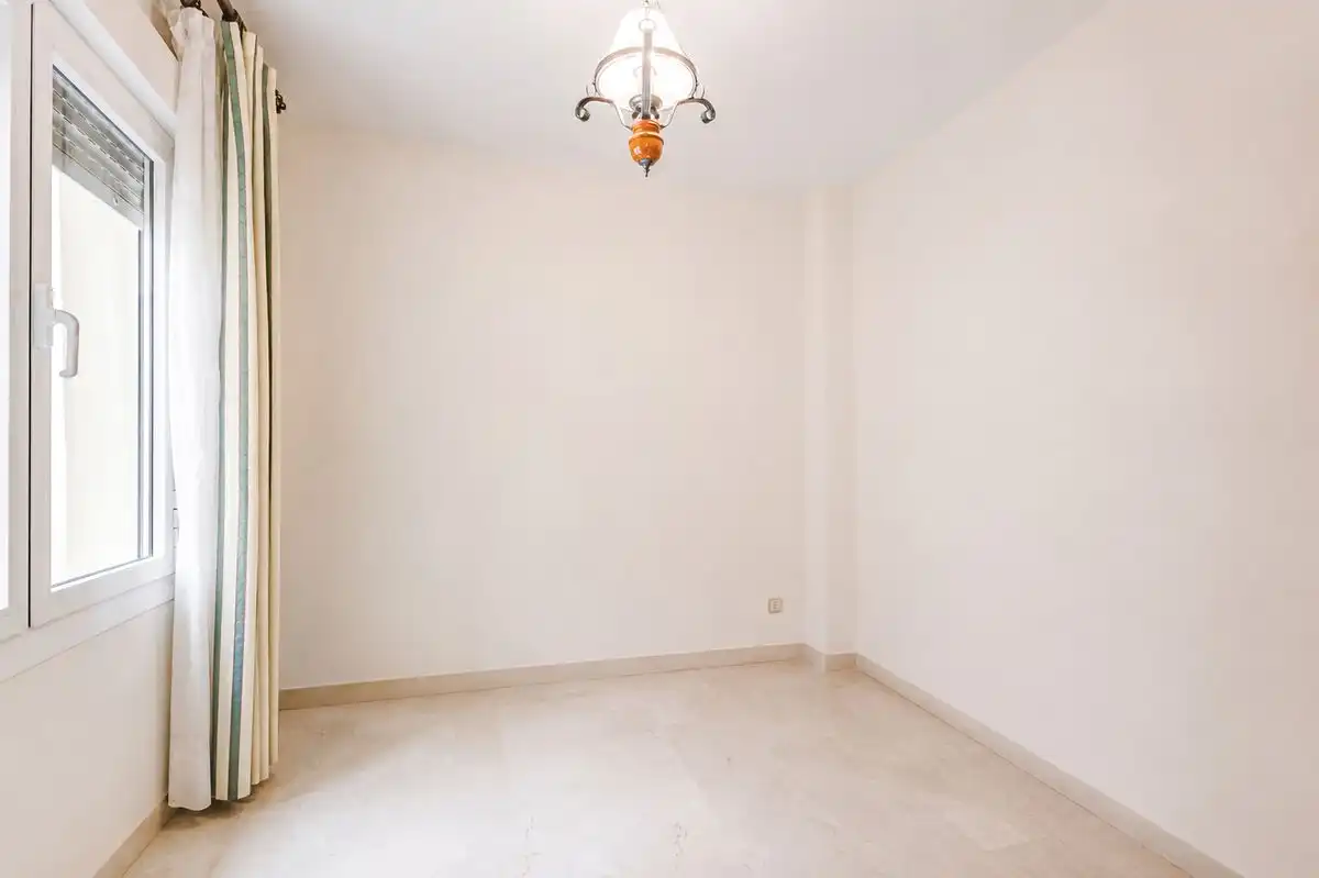 Flat with terrace for sale in Calle Pedro de Villandrado, imagen 30
