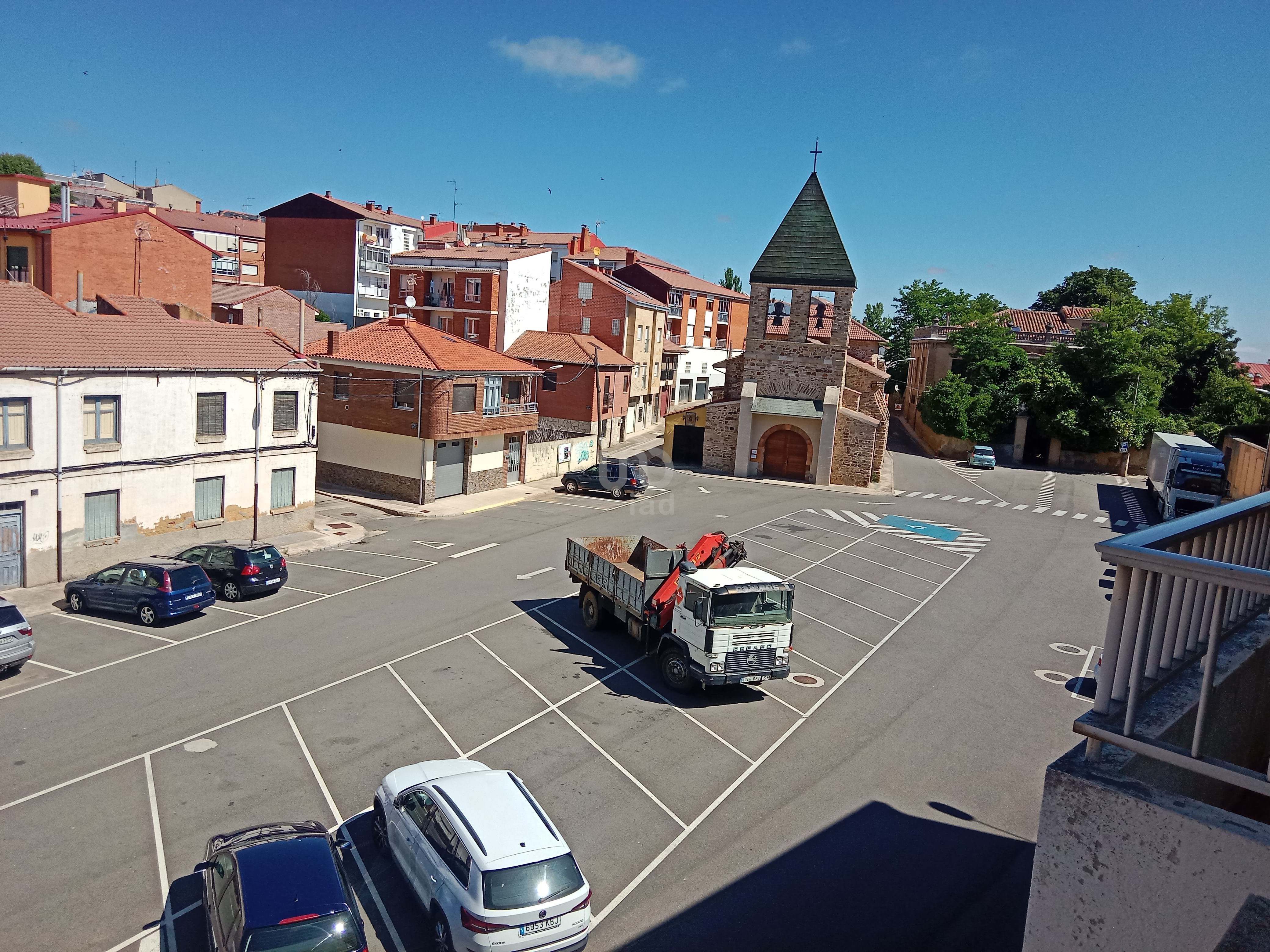 Aparcament de Pis en venda en Astorga