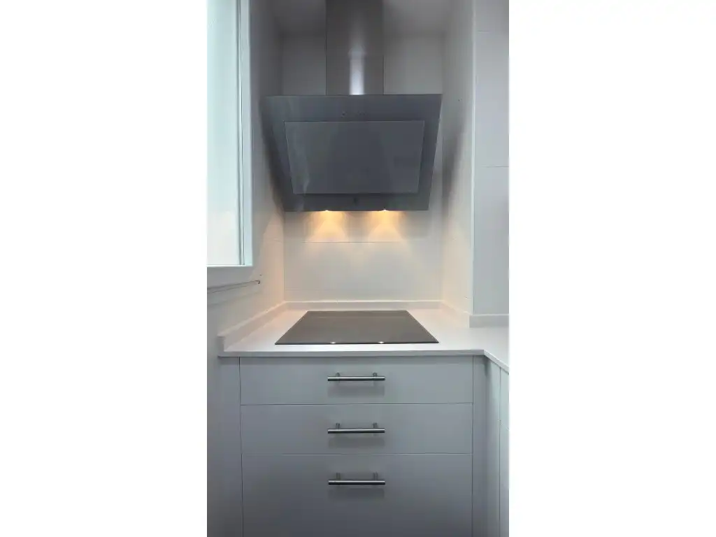 Cocina de Piso de alquiler en Madrid con Aire acondicionado, Calefacción y Horno