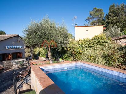 Jardí de Casa o xalet en venda en Mediona amb Piscina